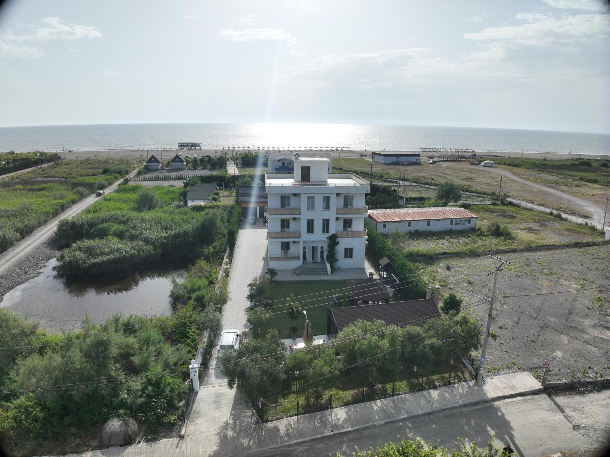 Kunevain Guest House Lezhë Exterior foto